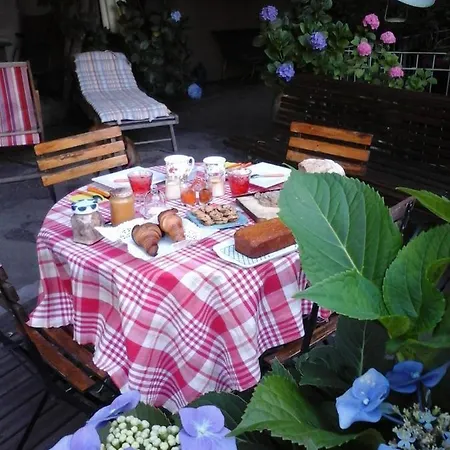 住宿加早餐酒店 Cocon Des Cevennes - Pierre De Lune Saint-André-de-Valborgne