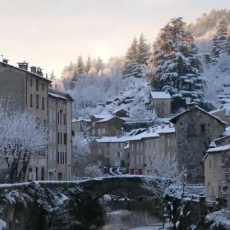 Cocon Des Cevennes - Pierre De Lune 住宿加早餐酒店