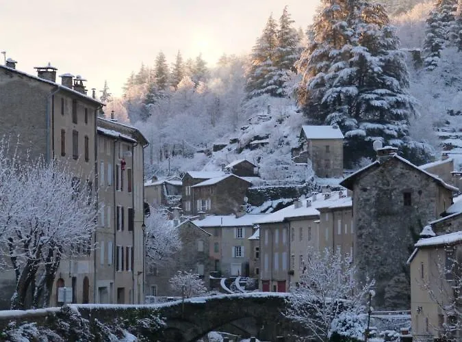 Cocon Des Cévennes - Pierre De Lune Bed & Breakfast