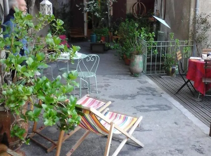 Bed & Breakfast Cocon Des Cévennes - Pierre De Lune 3*